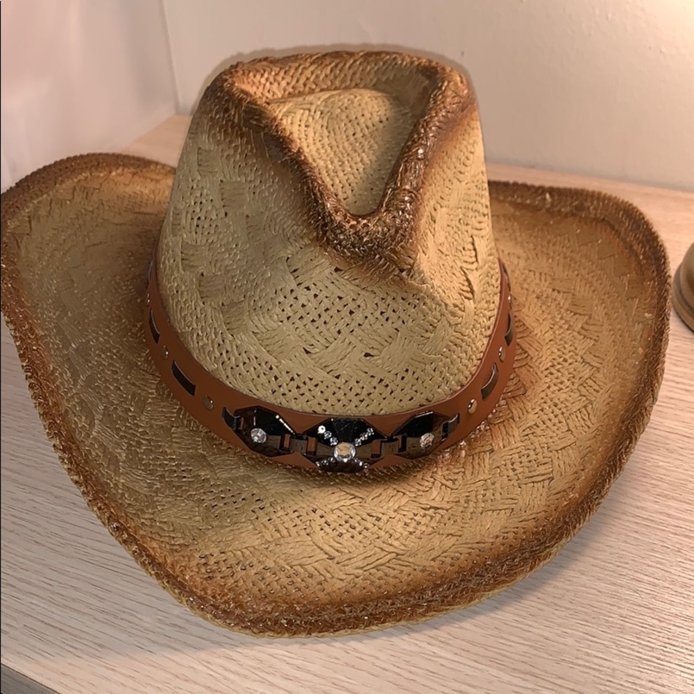 Cowgirl hat!